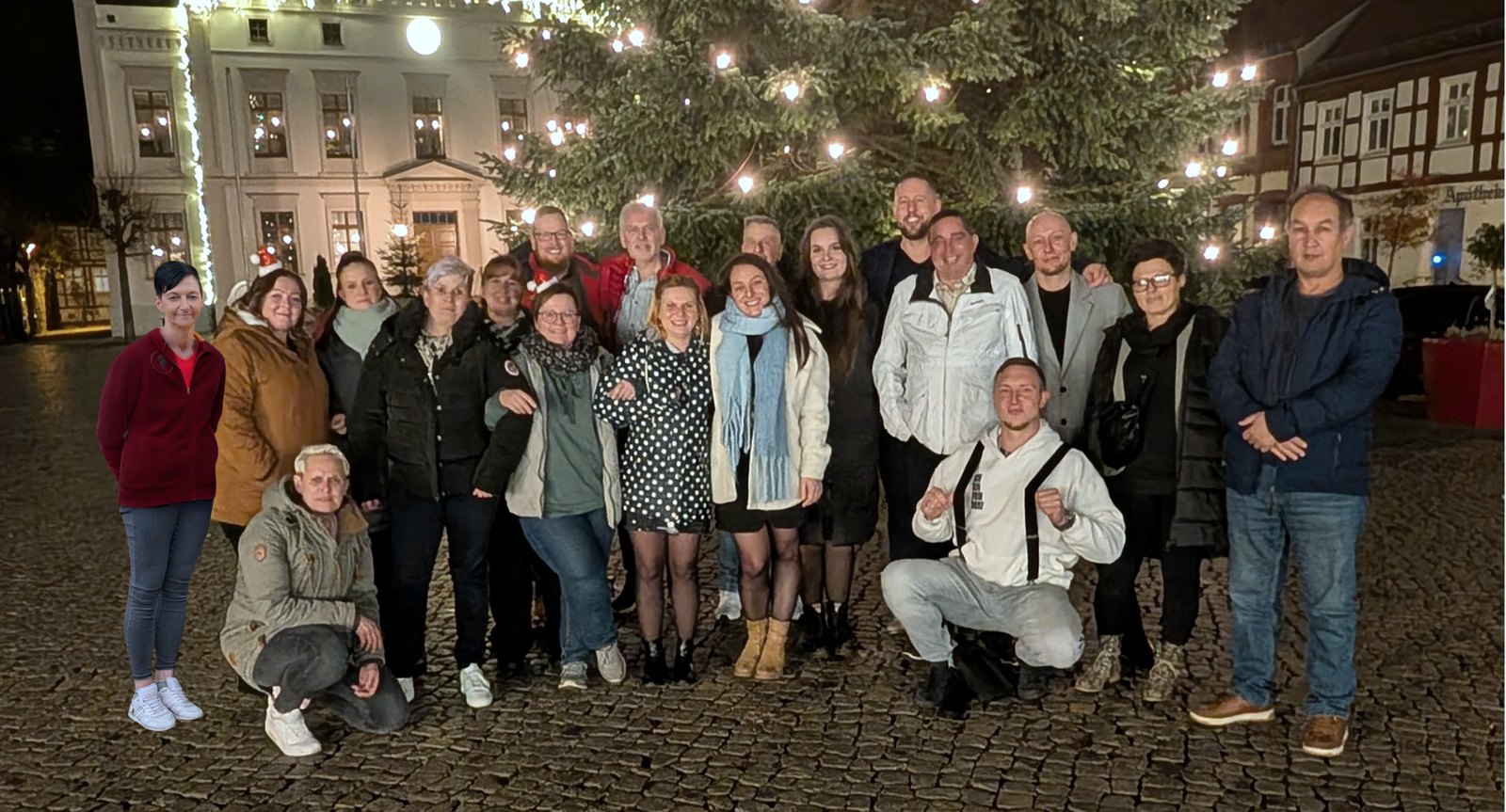 Das Team von Haushaltsglück auf dem Marktplatz